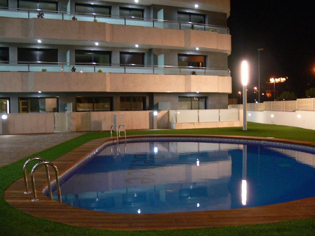 Relax Playa Fenals Apartment *
